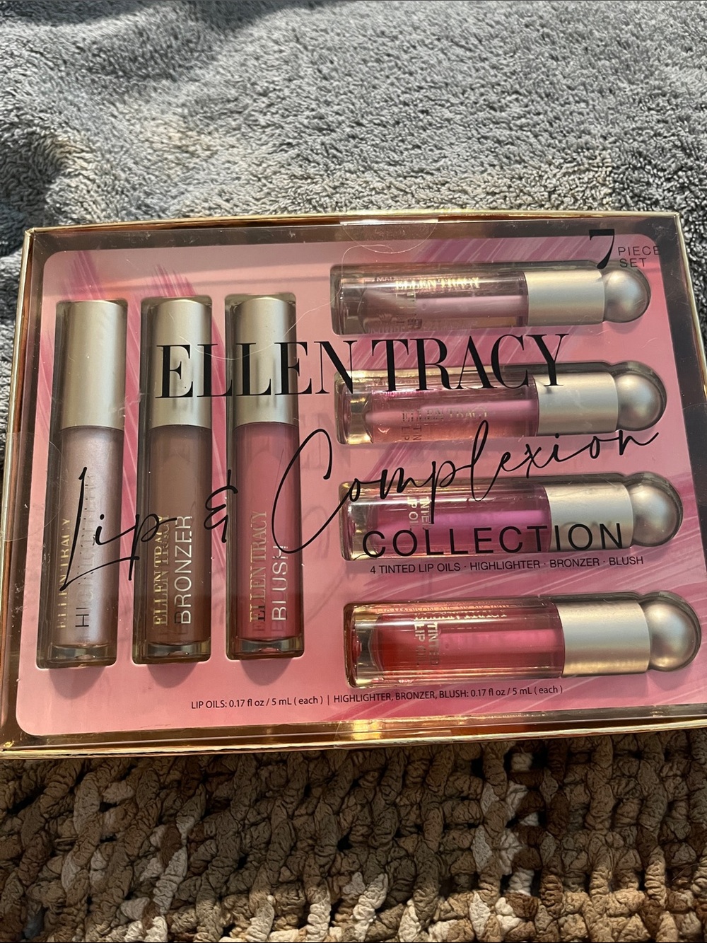 NIB Ellen Tracy Lip & Complexion Collection — Pink and Rose Shades - Picture 4 of 4
